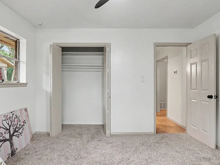 1715 Edgewood Dr — Photo 21