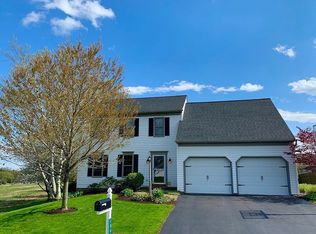 1848 Krystle Dr, Lancaster, PA 17602