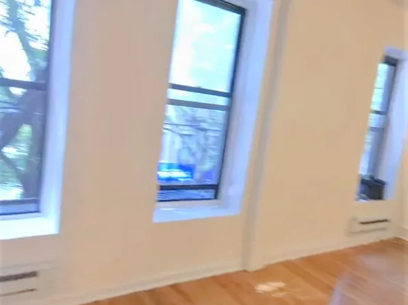 400 East 78th Street image 1 of 6