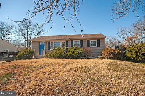 214 N Bradford St Photo 1