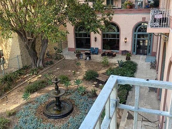4th image of 455 E Ocean Blvd APT 412