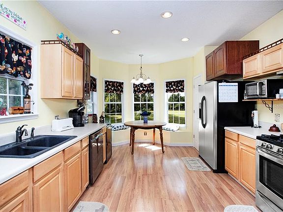 4th image of 3529 County Road 579