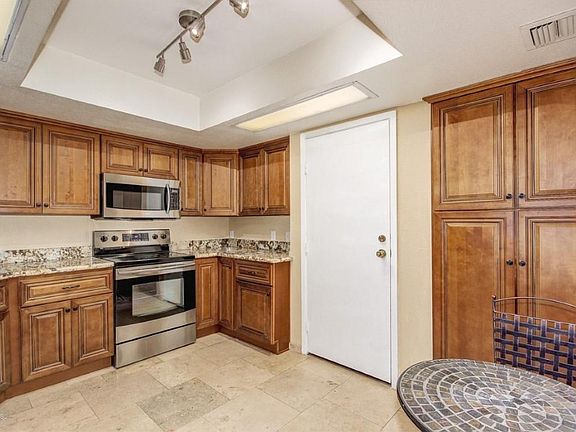 4th image of 4836 N 74th St