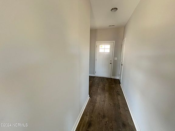 4th image of 308 Fynloch Chase Drive