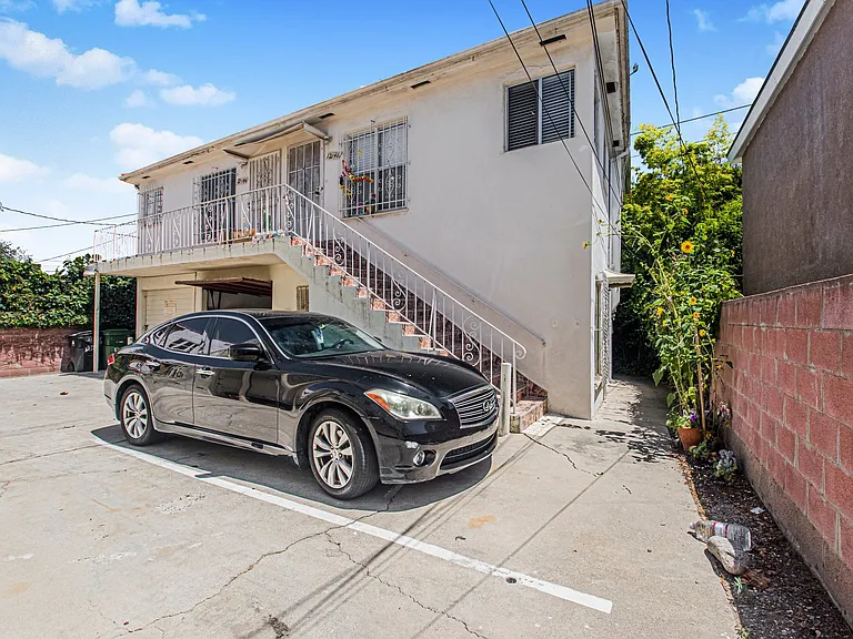 1214 Orange Grove Ave #3/4 — Photo 13