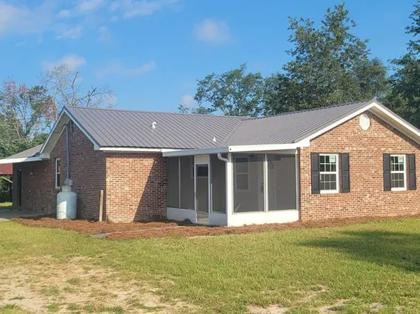 642 Pine Valley Rd, Douglas, GA 31535