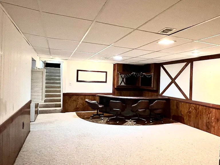 3031 Country Club Dr — Photo 25