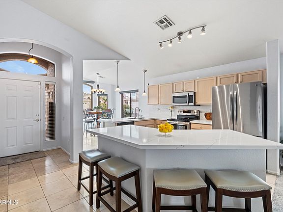 3rd image of 3022 E CAPITAN DREYFUS Avenue