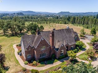 34983 McKenzie View Dr, Springfield, OR 97478