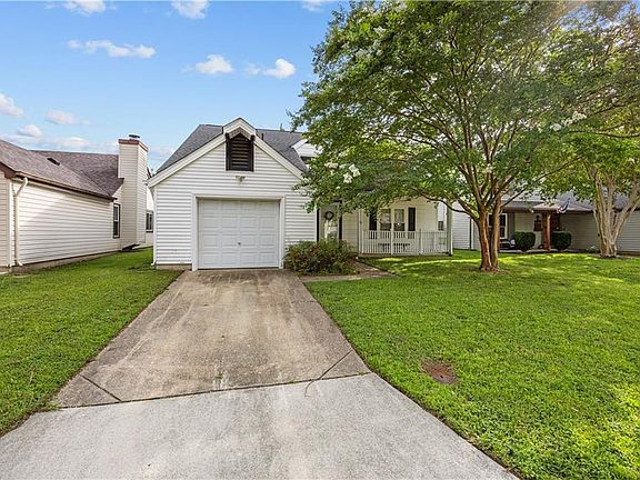 2nd image of 3840 Forestwood Ct