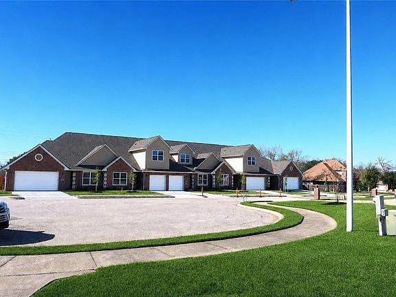 2nd image of 2004 Reagan Ct