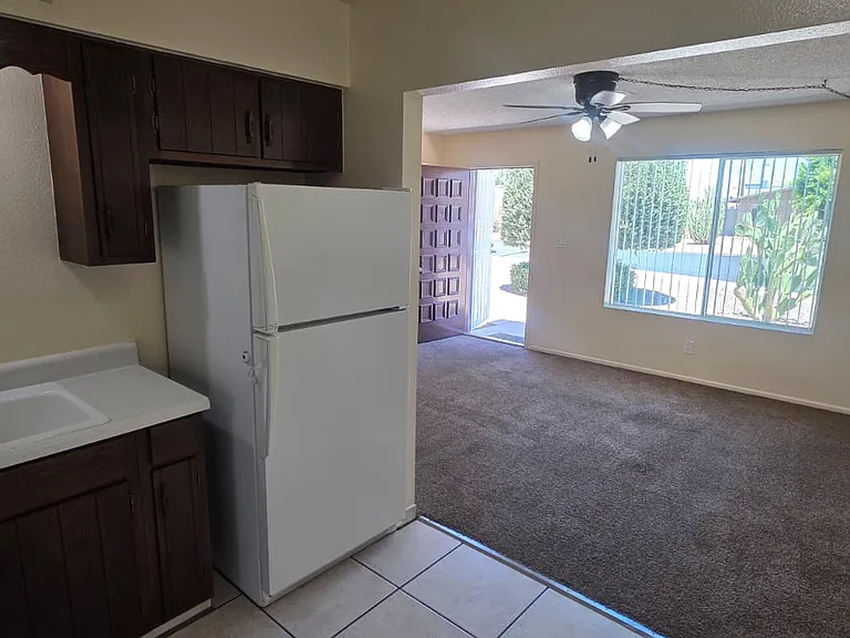 407 E Frost Cir #407 — Photo 6