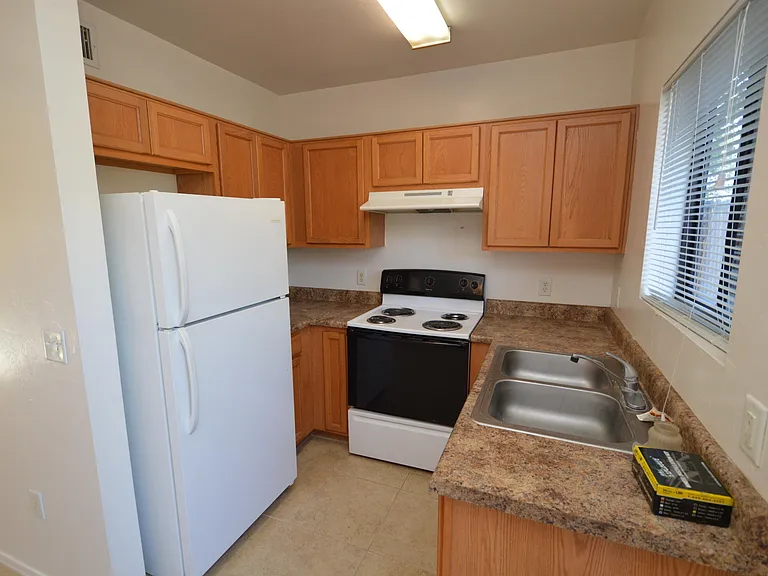 4327 E Bellevue St #2105 — Photo 2