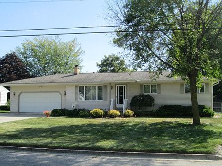 1st image of 2986 Continental Dr