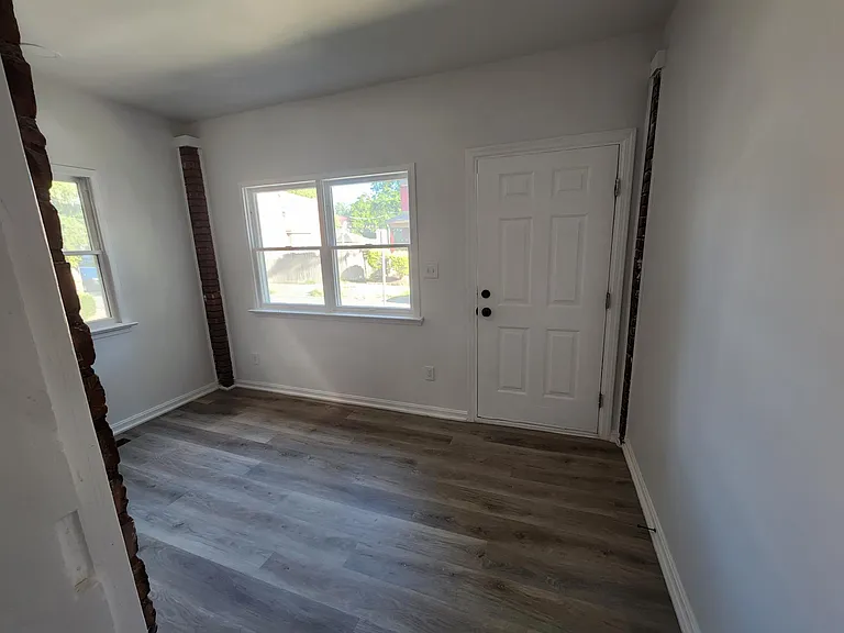 1934 Manada St — Photo 13