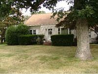 1st image of 215 Johnson Ave