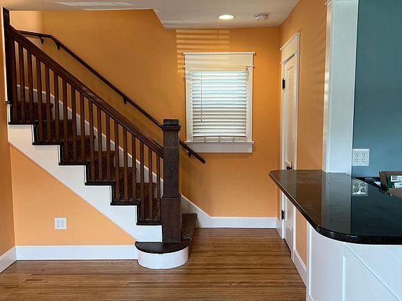 dining room looking to stairs
