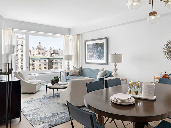 3rd image of 222 W 80th St APT 6A