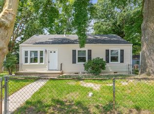 1302 Stewart Ave, Hopewell, VA 23860