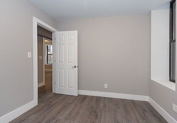5th image of 558 W 181st St #Basement