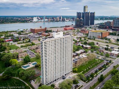 1300 E Lafayette St APT 2402, Detroit, MI, 48207