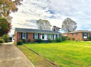 1303 W Vandalia Rd, Greensboro, NC 27406