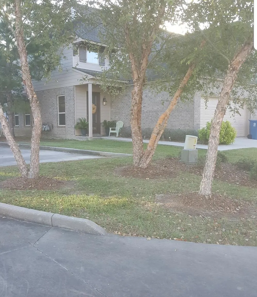 3 bed, 2.5 bath, 1961 sqft, $2,495 — Photo 1