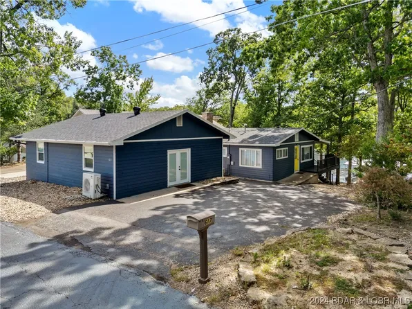 617 Scenic View Dr, Sunrise Beach, MO 65079
