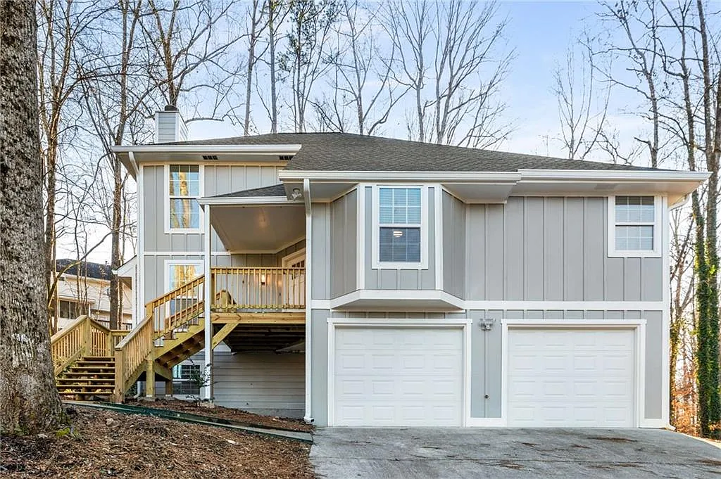 4 bed, 3.0 bath, 3497 sqft, $4,000 — Photo 2