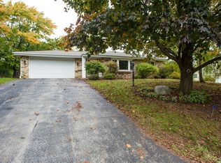 9612 W Vera Ave, Milwaukee, WI 53224