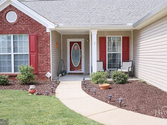 2nd image of 244 Natchez Circle