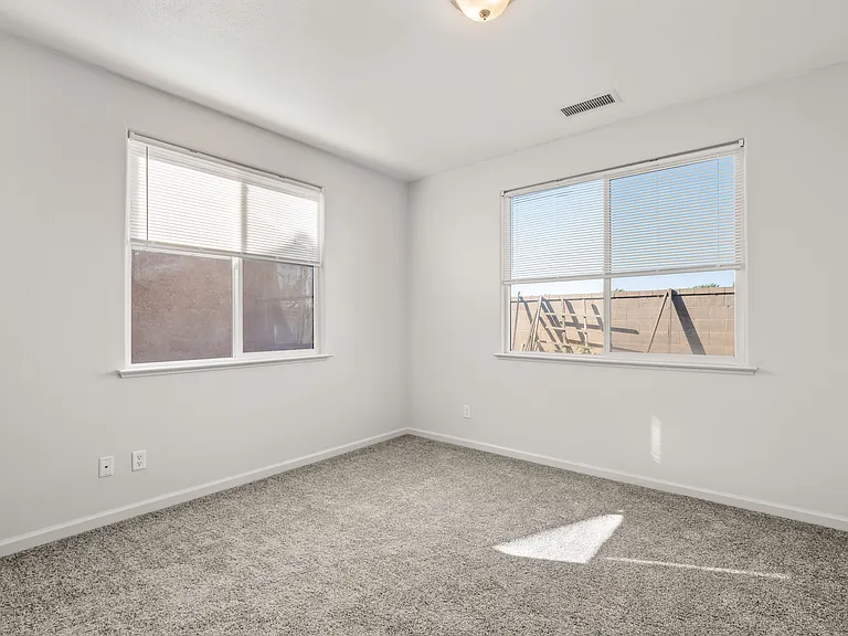 3665 Vermont Ln — Photo 12