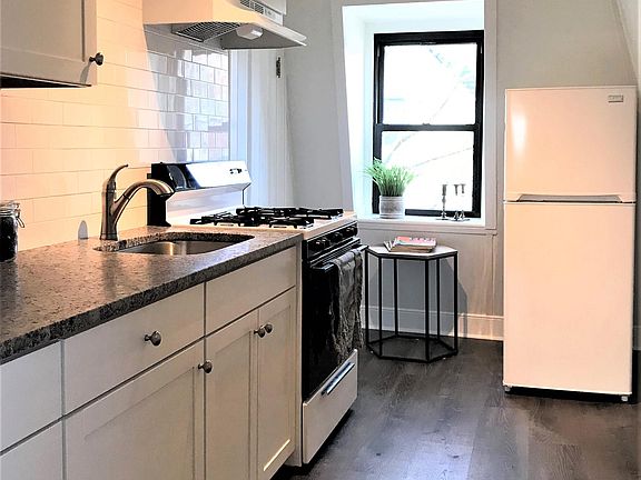 5th image of 46 Voorhis Ave #3F