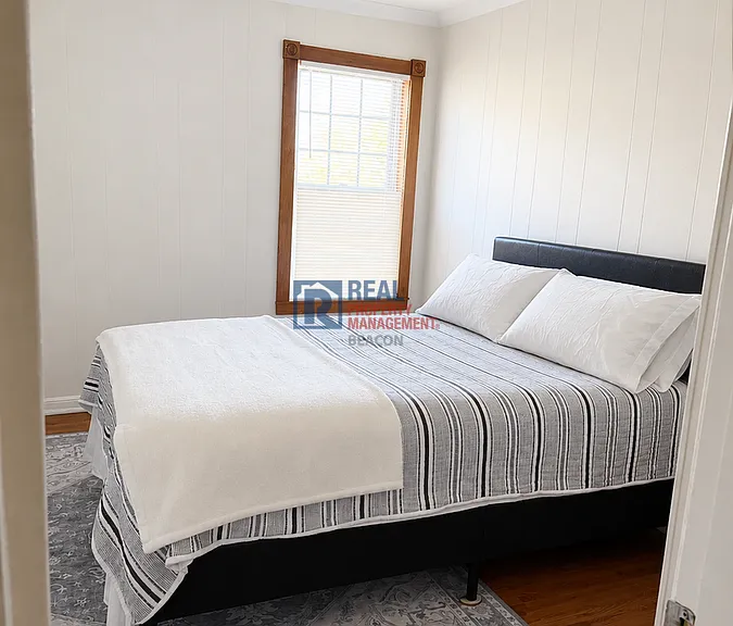 24 West St #3 — Photo 5