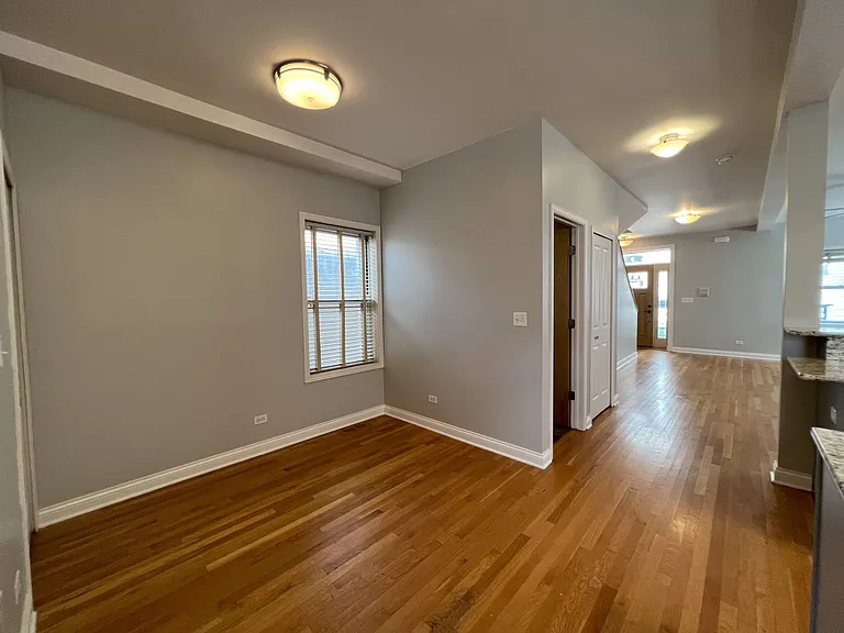 1811 W Cortland St #1A — Photo 13