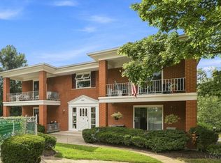 6063 Woodford Ct, Cincinnati, OH 45213