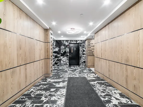 781 Washington Avenue image 20 of 29