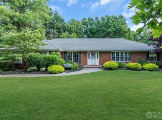 11 Stoney Brook Rd, Holmdel, NJ 07733