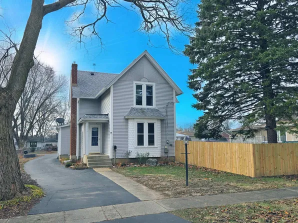 1134 Ruby St, Belvidere, IL 61008