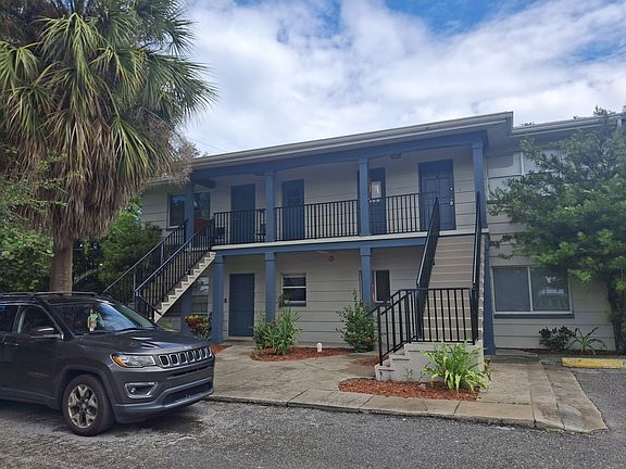 2nd image of 1460 E Bay Dr APT 4