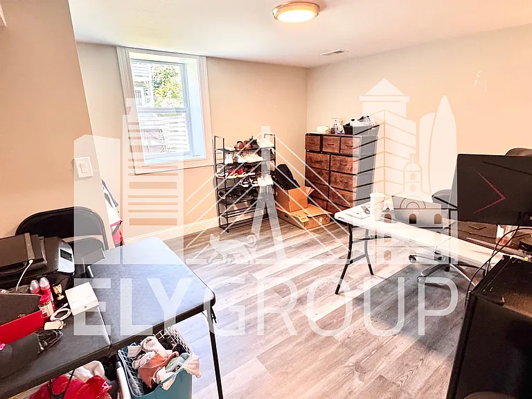 134 Ellis St — Photo 20