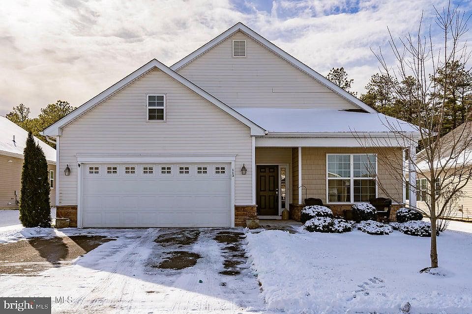 1st image of 113 Woodview Dr