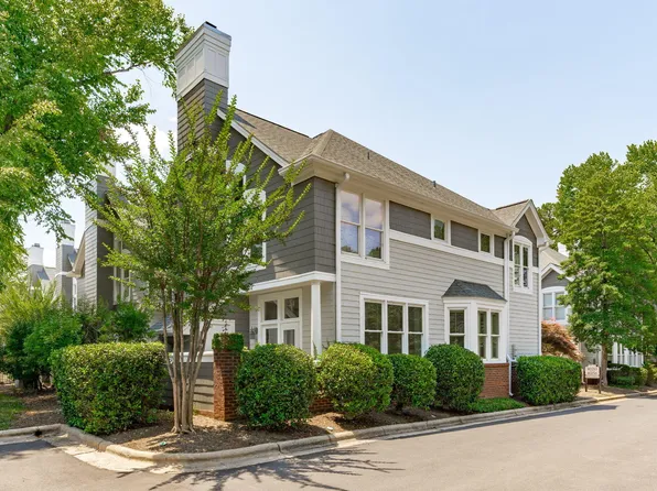 1036 Brighthurst Dr, Raleigh, NC 27605