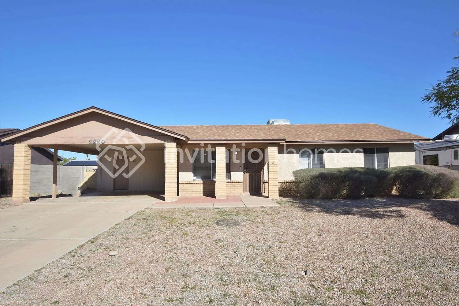 2220 W Oraibi Dr Phoenix, AZ 85027 — Photo 1