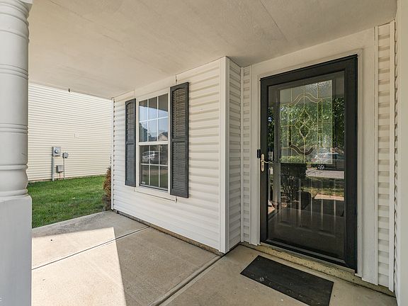 5th image of 10885 Emery Dr
