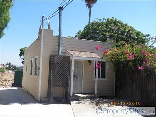 1st image of 2955 Baker Pl