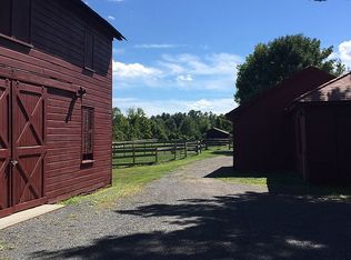 17 Cemetery Rd, Germantown, NY 12526