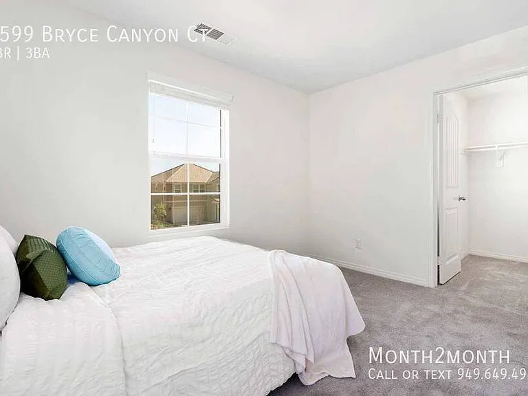 6599 Bryce Canyon Ct — Photo 18