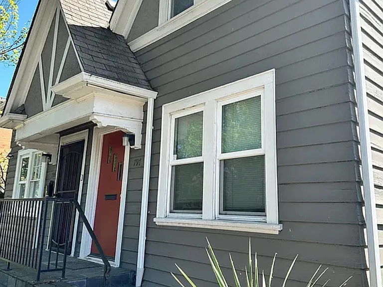 797 High St — Photo 3