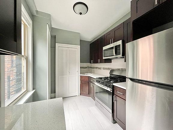 2nd image of 645 Bergen Ave #28A